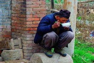 人类吃瓜返祖现场,一场返祖的狂欢现场